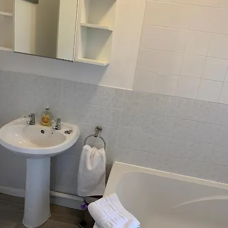 Arma Short Stays 46 Bicester - Sleeps 3 - Free Parking & Garden Exterior foto